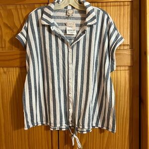 Striped Button-Front Tie-Hem Top - Blue and White